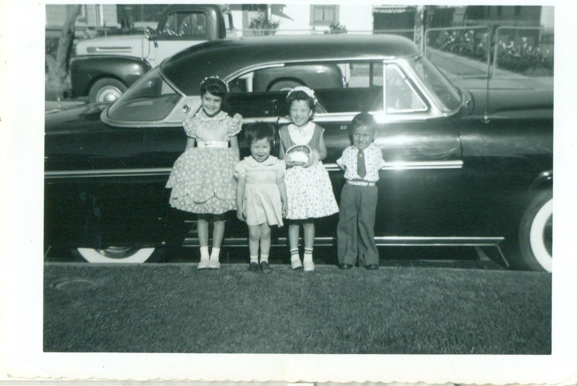 Best Dressed Easter 1940s Brothers Sisters Car Pretty Dresses Etsy