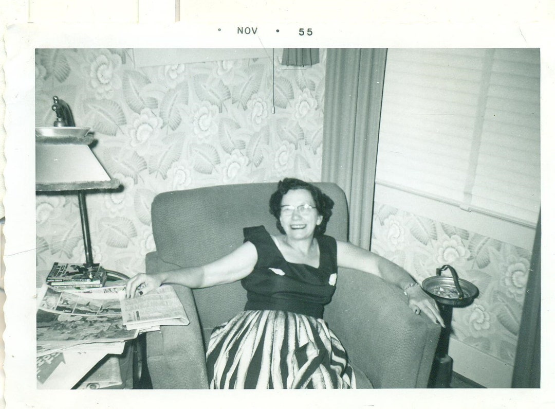 1955 Grandma Carleton Sitting Living Room Chair Newspaper - Etsy