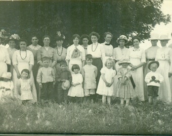 Summer Kids With Mothers Women Group Photo Outside 1900s Antique RPPC Real Photo Postcard