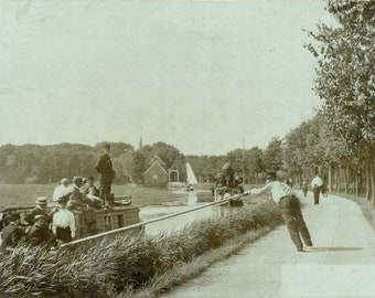 Niederlande Holland Kanalboote Menschen Pole Man Antike RPPC Real Photo Postkarte