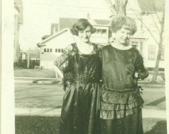 1920s Fashionista Flappers Black Dress Women Peplum Lace 20s Vintage Photograph Black White Photo