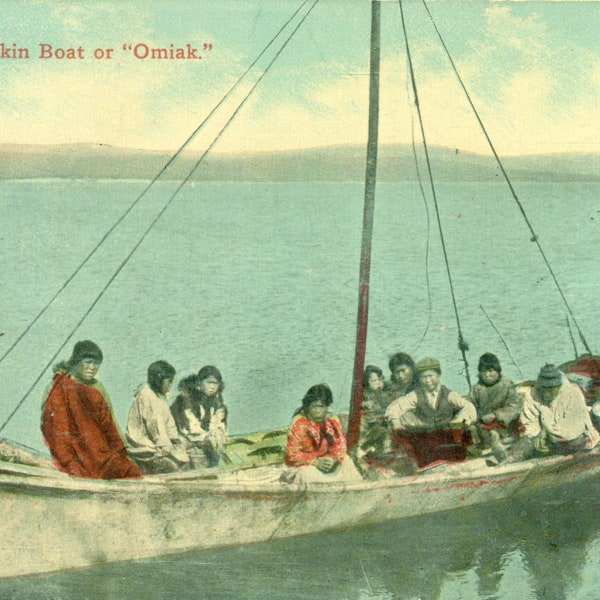 Alaska Eskimo Skin Boat Omiak Traditional Transportation Inuit Antique Postcard Unmailed