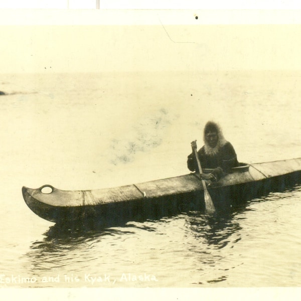 Alaska Eskimo in Kayak Boat Antique RPPC Postcard Unmailed Traditional Inuit