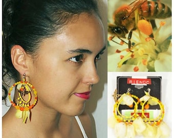 Self Design Cluster Hoop Earrings, Honeybee