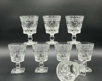 Park Lane Glasses MINT Set of 8 Water Wine Drinking Glasses 5 3/8" tall 9 Oz to the Rim, Thumbprint, Cape Cod Design