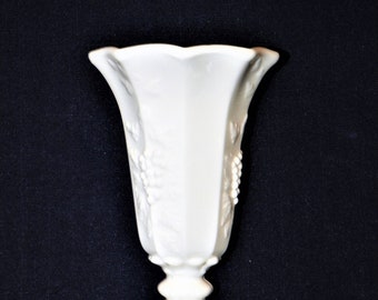 Westmoreland Milk Glass Grape Panel Bell Vase 5 3/4 Inch with Original Label, MINT Stunning Fluted Bell Panel Vase