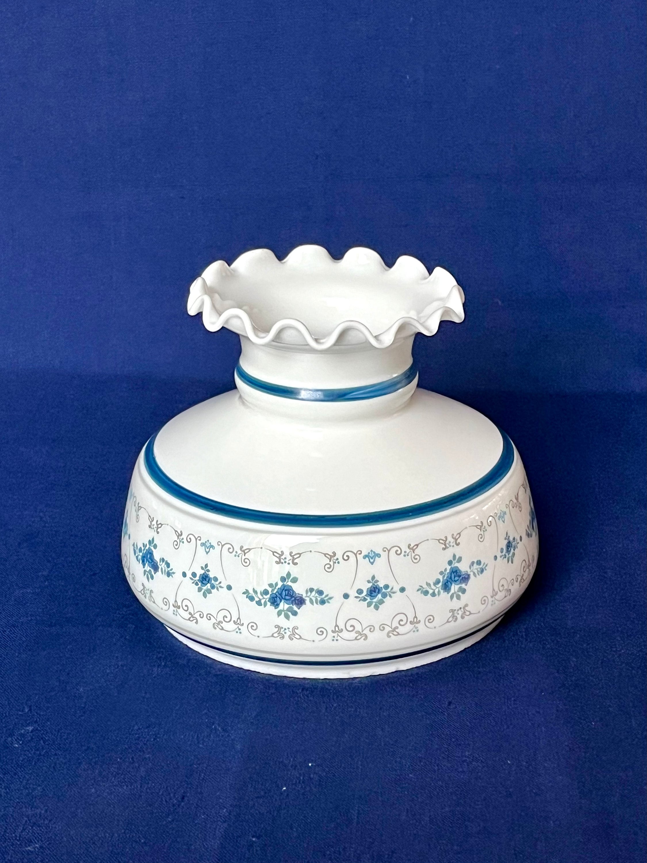 Abigail Adams Parlor Lamp Shade Fits 6\, image size:2250x3000