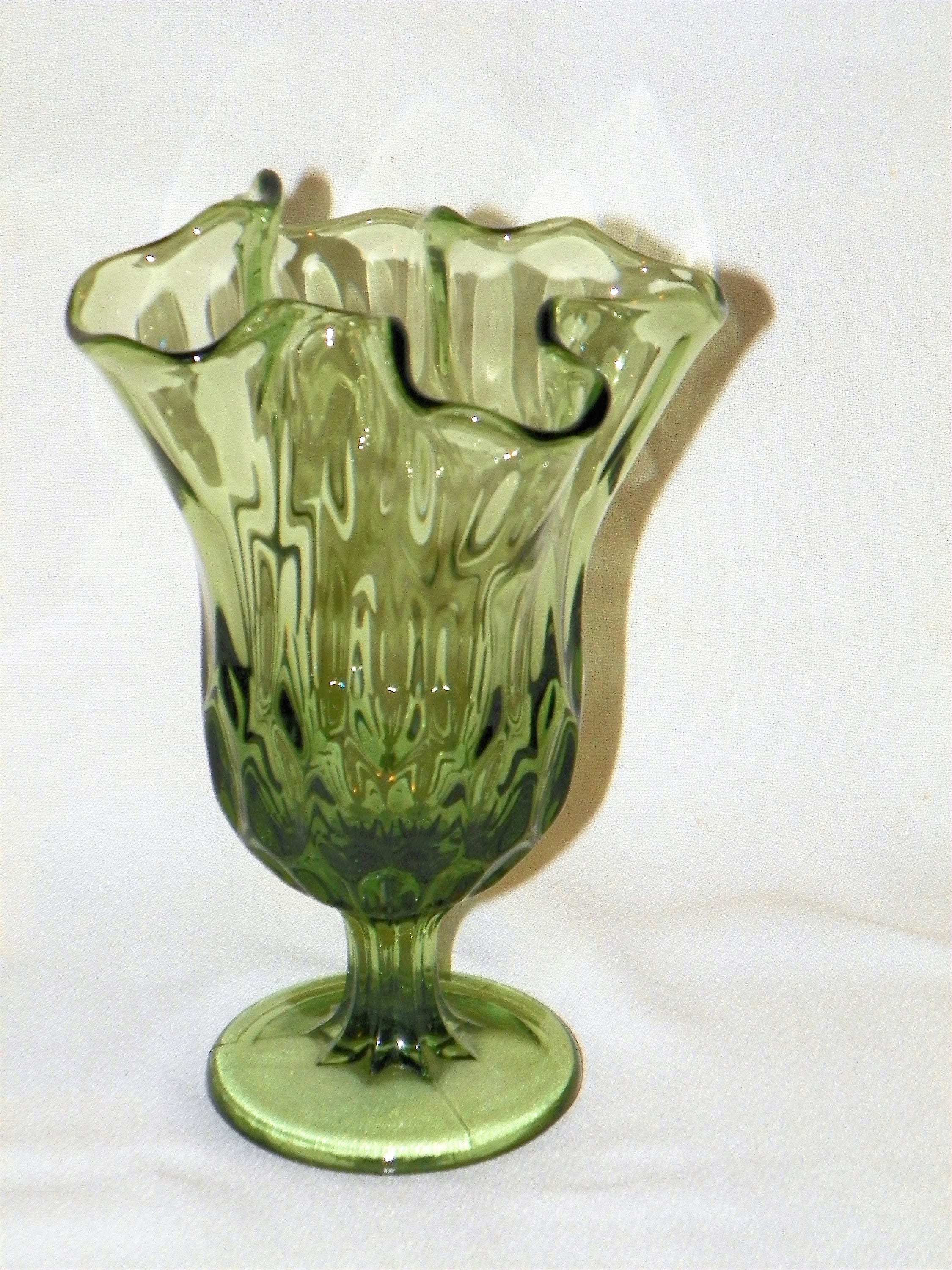 Vintage Fenton Colonial Thumbprint Green Handkerchief Vase Etsy