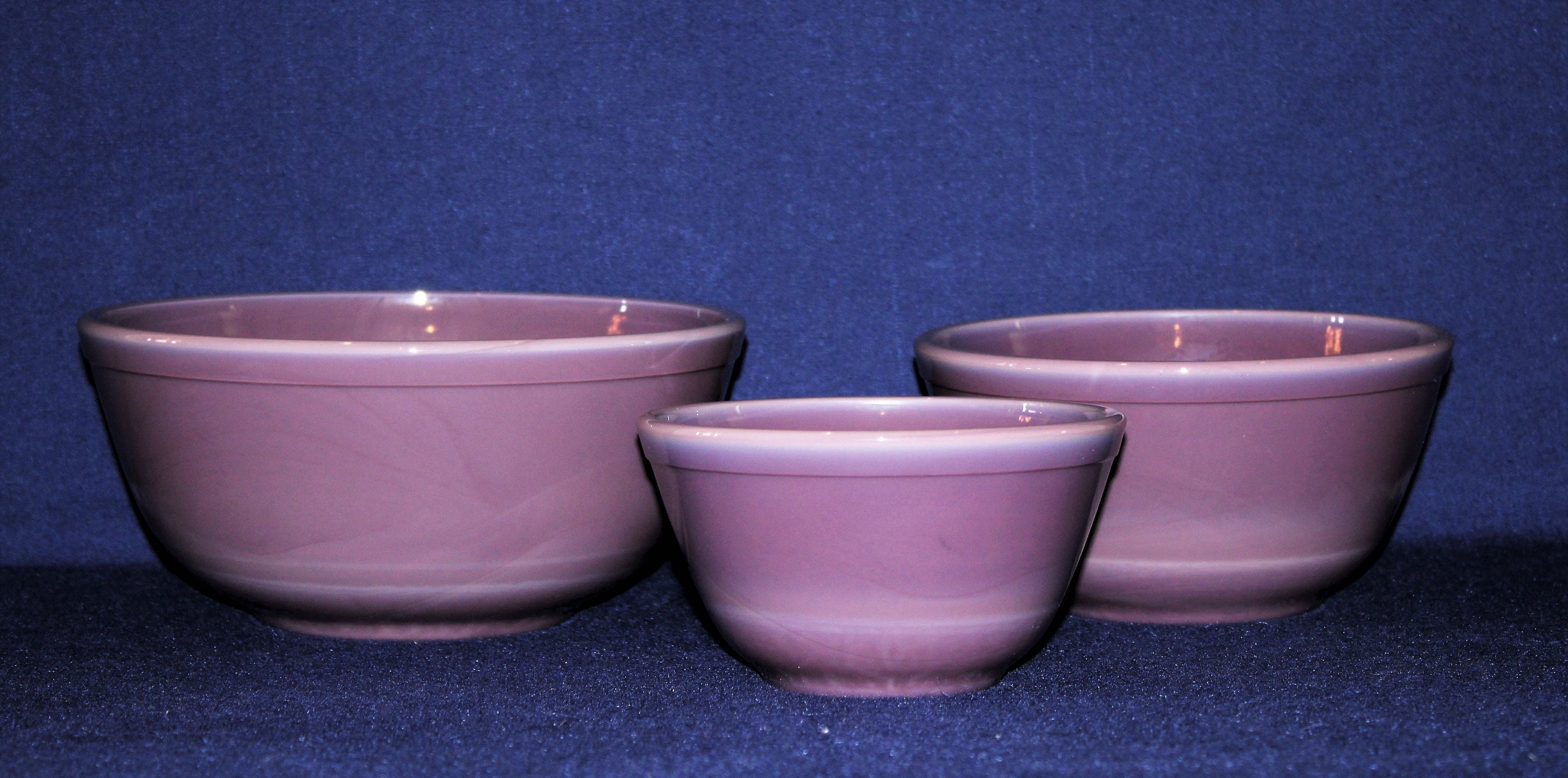 3 Stoneware Pottery Mauve Pink Stacking Nesting Mixing Bowls 4 cups 2 - 6  Cups