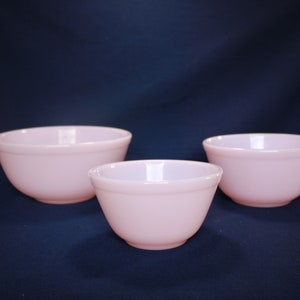 Pink Mixing Bowls 3 Piece Set of Farmhouse Nesting Bowls in PINK Crown Tuscan 20, 40 & 65 ounce Bowls by Mosser Glass