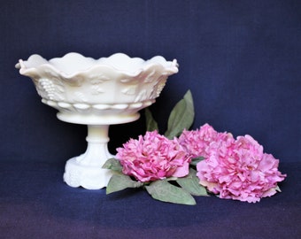 Westmoreland Grape Panel Milk Glass Fruit Bowl 9 3/4" Wide by 7 1/2" High Serving Dish MINT CONDITION Embossed Grapes Flared Pedestal Bowl