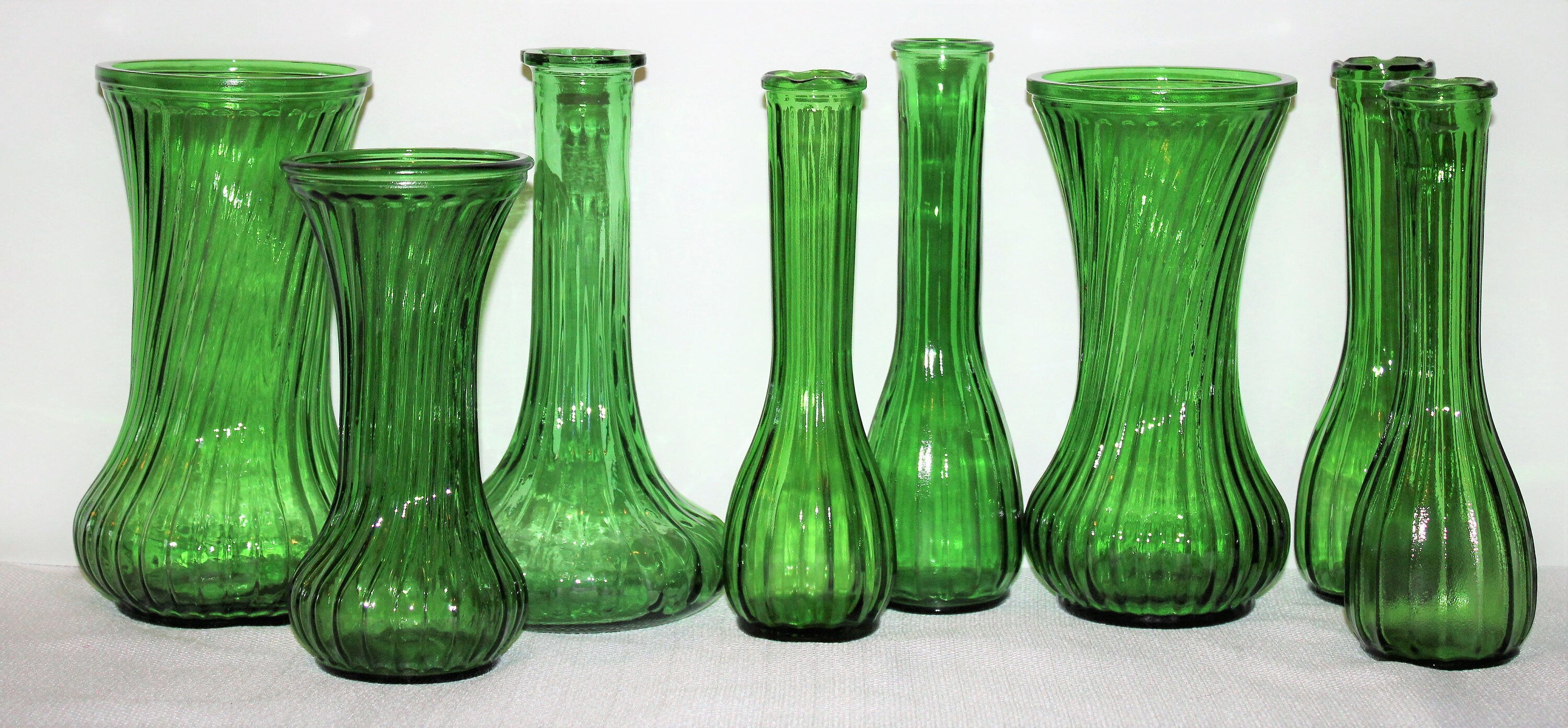 Emerald Green Vases Set of 8 Ribbed Glass Vases Centerpiece Etsy