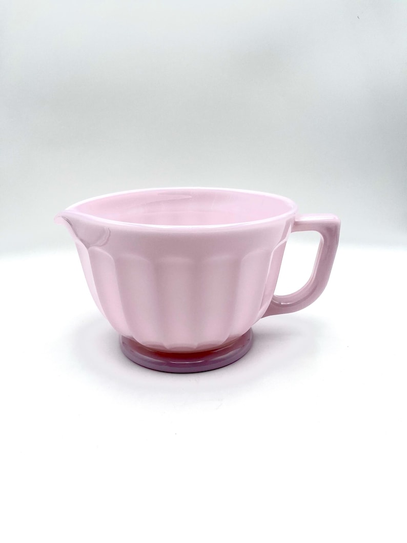 Mosser Pink Crown Tuscan Batter Bowl - Thumbnail 2