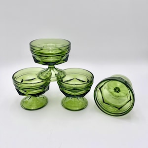 Anchor Hocking Fairfield Sherbet Glasses Set of 4 Olive Green Champagne Glasses 3 1/4&quot; Tall Sherbet