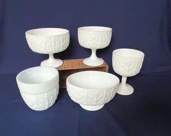 Milk Glass Fern Planters, Set of 5 all Different Sized Flower Pots FTD Flower Pots