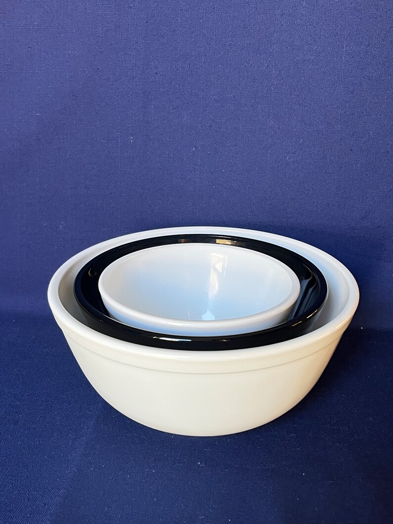 Mosser Glass Mixing Bowls - Thumbnail 5
