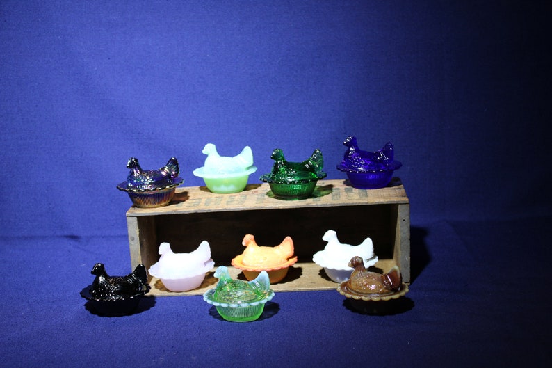 Mosser Miniature Hen Salt Cellars with FREE SHIPPING Your CHOICE of 16 Colors, Covered Mini Hen on Nest by Mosser Glass Company image 7