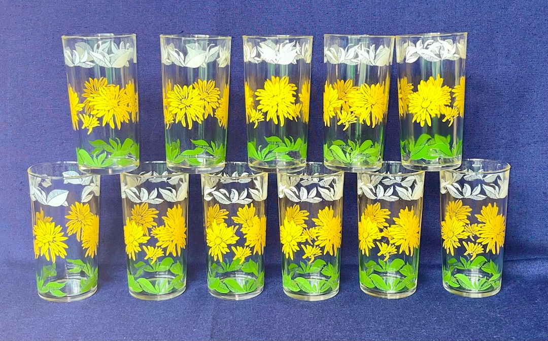 Swanky Lime Green Yellow and White Flower Drinking Glasses, Set of 11 Tumblers 9 1/2 Oz Drinking ...
