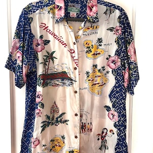 Reyn Spooner Hawaiian Traditions “Hawaiian Islands” Vintage Aloha Shirt Adult XS