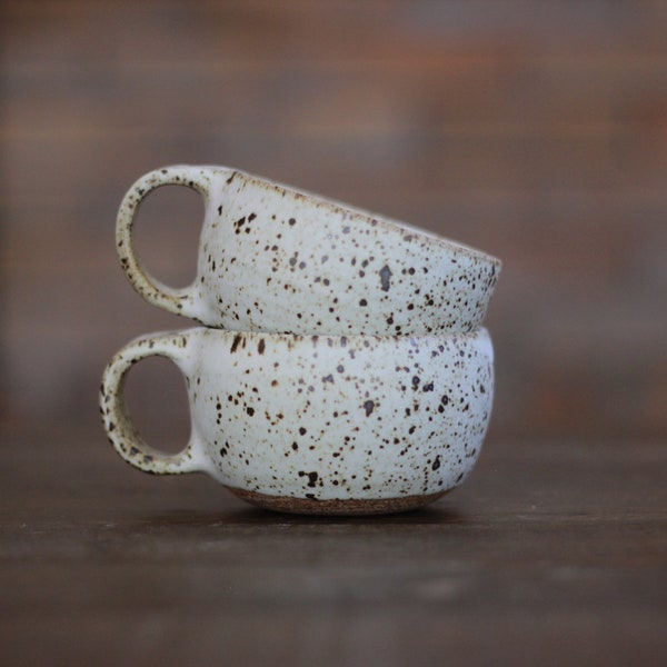 Small Round Mug Set - Spotty White