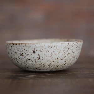 Medium Flat Bowl Matte Spotty zdjęcie 2