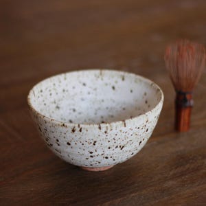 Tea Bowl - Matte Spotty