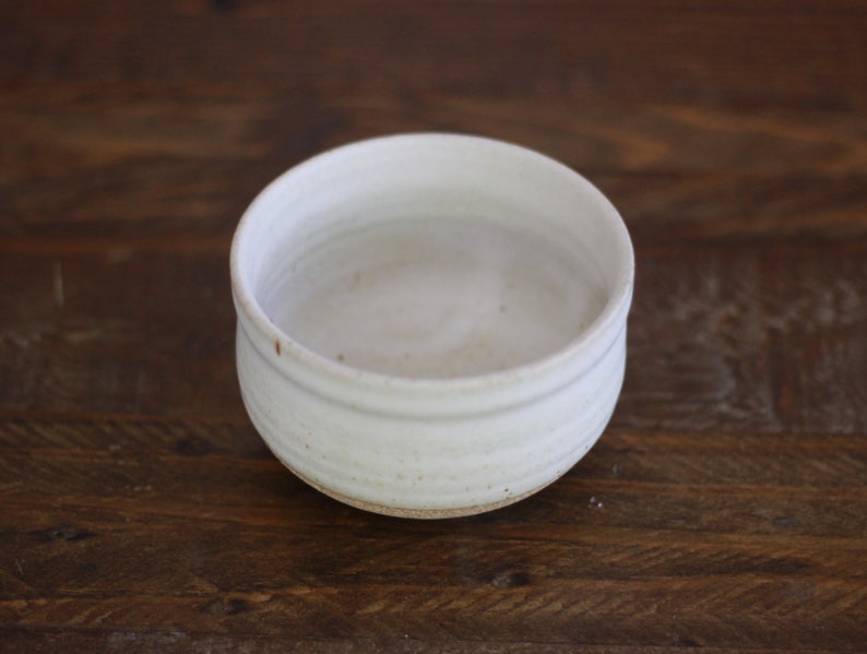 Tea Bowl Matte White image 4