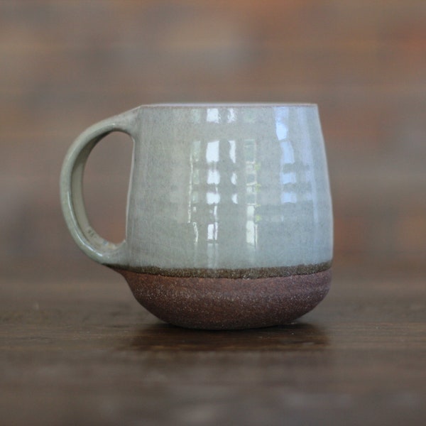 Hokkori Mug - Seabreeze on Dark Clay