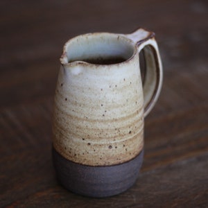 Pitcher no.5 Matte Brown image 2