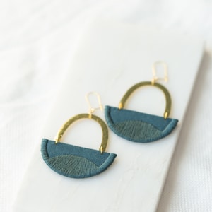 LINNEA earrings in Indigo image 2