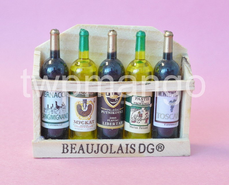 5 Miniature Wine Bottles Dollhouse Miniature Wine Case N161 Etsy
