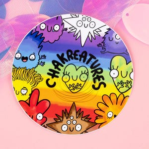 Chakreatures Rainbow Sticker - Happiness Enchanters - illustratie door Katie Abey - chakra's - regenboogkristallen - spiritueel - holistisch cadeau