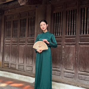 Dark green loose ao dai for women, ao dai Vietnam, ao dai suong, plus size ao dai, bridesmaid ao dai, loose ao dai