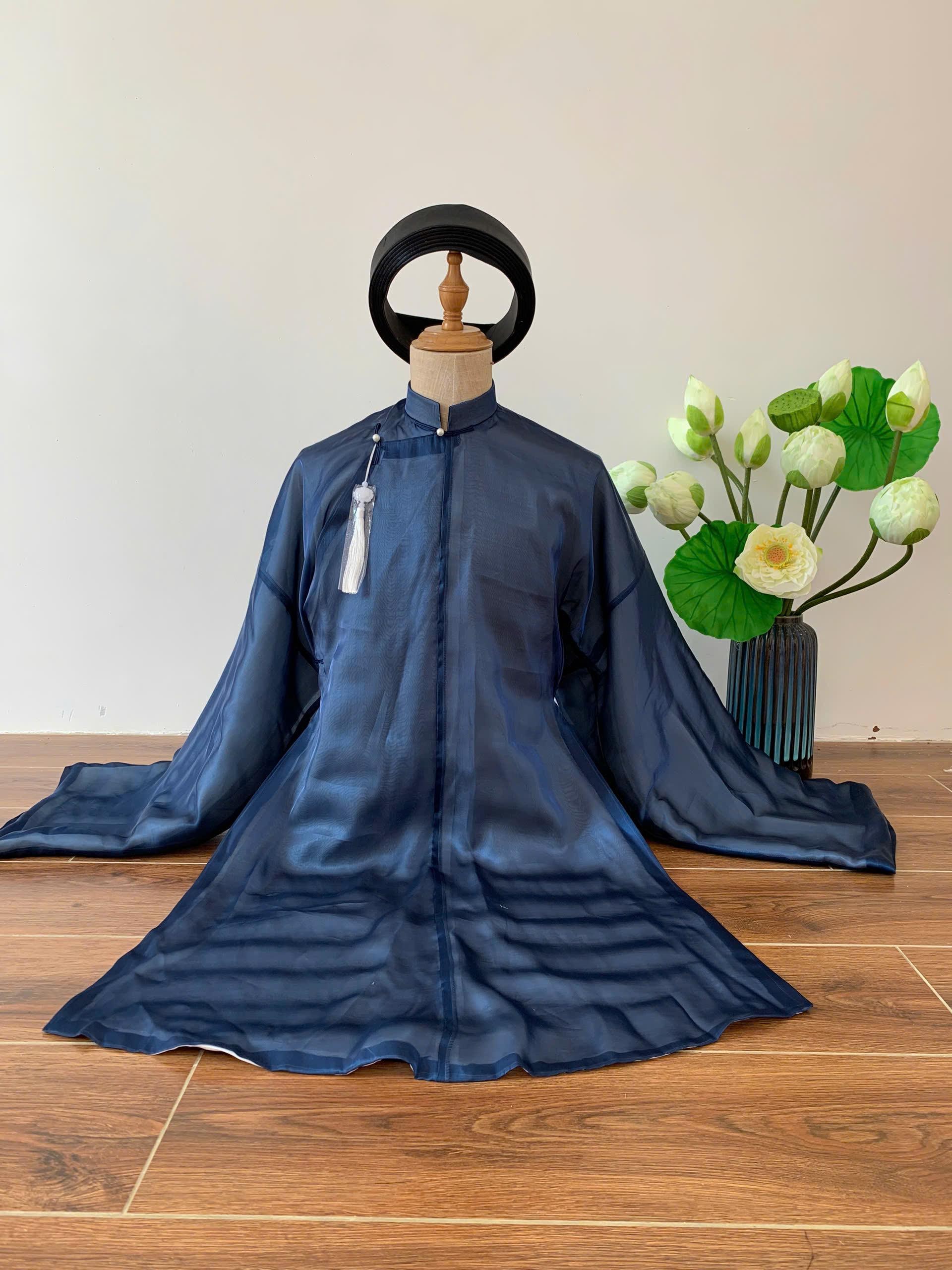 No102]ベトナムハンドメイドアオザイ(Áo dài Việt Nam)