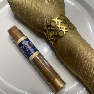 Custom Cigar Labels. Wedding Cigar Bands with Initials. Cigar Labels with Monogram. Wedding Favors. Cigar Rolling Station Bands