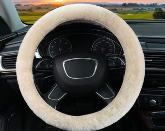 Premium Sheepskin Steering Wheel Cover – Soft, Cozy, and Stylish Car Accessory for Winter, Beige, Gray