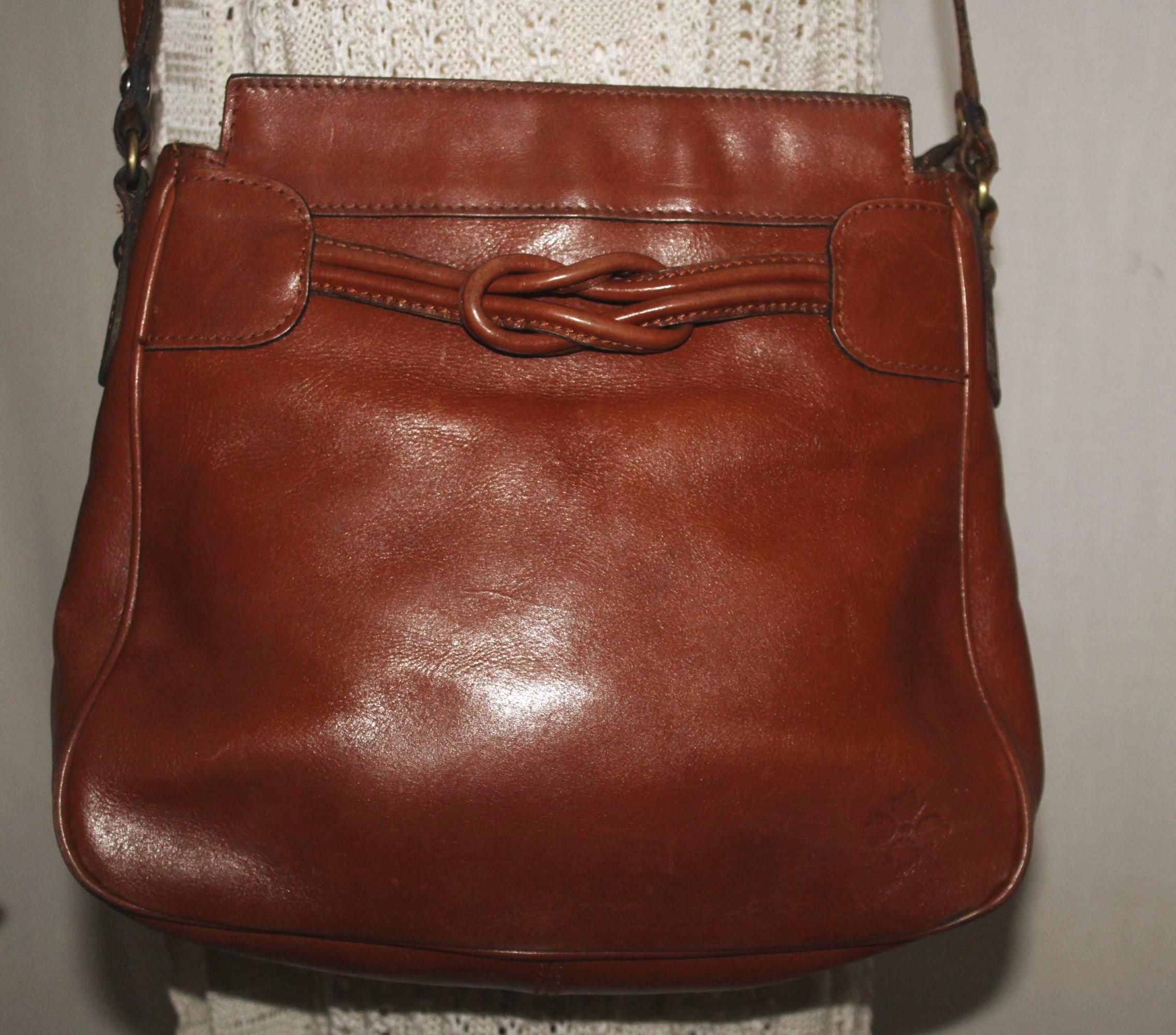 Vintage Patricia Nash Solid Leather Cognac Brown Crossbody Bag Lined Zipper Closure