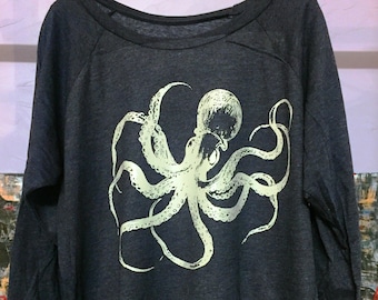 Kraken Octopus Slouchy Raglan sweatsirt style T-Shirt Made in USA Navy Blue