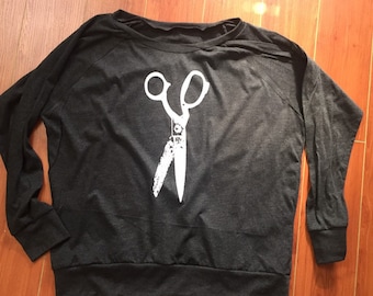 Scissors Shears Art Print Ladies Raglan Pullover Slouchy Dark Charcoal T-shirt "Sweatshirt"  Top  T-shirt Made in  USA