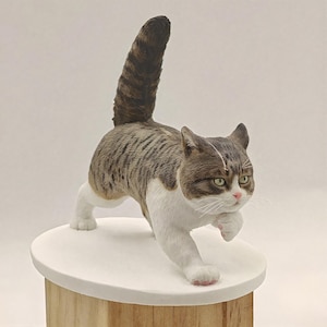 Custom Pet Cake Topper: Soft Pottery Cat, Cat Sculpture, Unique holiday gifts