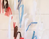 Guirlande mariage personnalisé avec la dentelle, des boutons Vintage et des restes de tissu