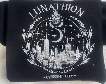 Crescent City Embroidered Sweatshirt, Sarah J Mass Lunathion