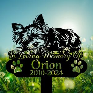 Personalized Memorial Garden Stakes, Yorkshire Terrier Sleeping in Peace Grave Marker, Yorkie Memorial Gifts, Yorkie Loss