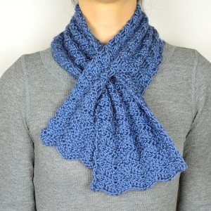 Subtle Chevron Keyhole Scarf  - PDF Crochet Pattern - Instant Download