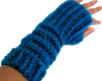 Slouchable Fingerless Gloves - PDF Crochet Pattern - Instant Download