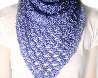 Lover's Knot Triangle Scarf - PDF Crochet Pattern - Instant Download