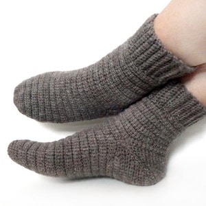 Adjustable Quick Socks Version 2 - PDF Crochet Pattern - Instant Download