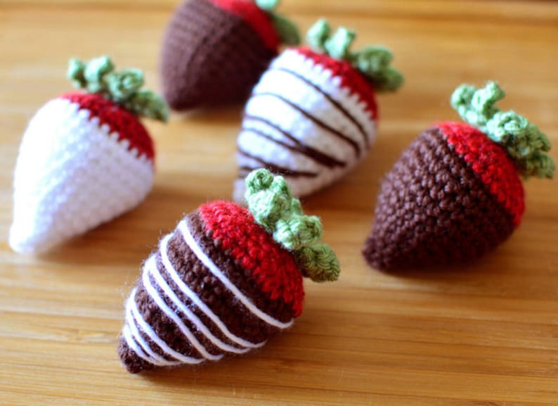 Chocolate Covered Strawberries PDF Crochet Pattern Instant Download image 1