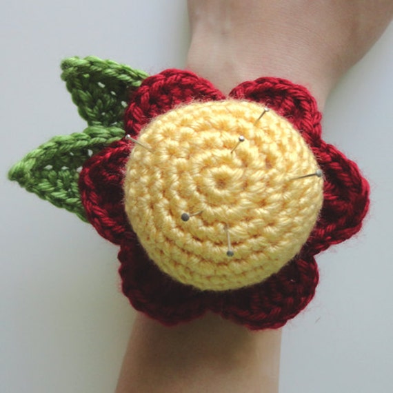 Flower Wrist Pin Cushion PDF Crochet Pattern Instant Download -  Canada