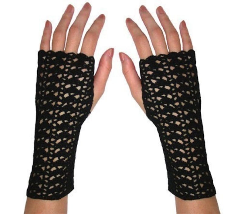 Striping Shells Fingerless Gloves PDF Crochet Pattern Instant Download image 1